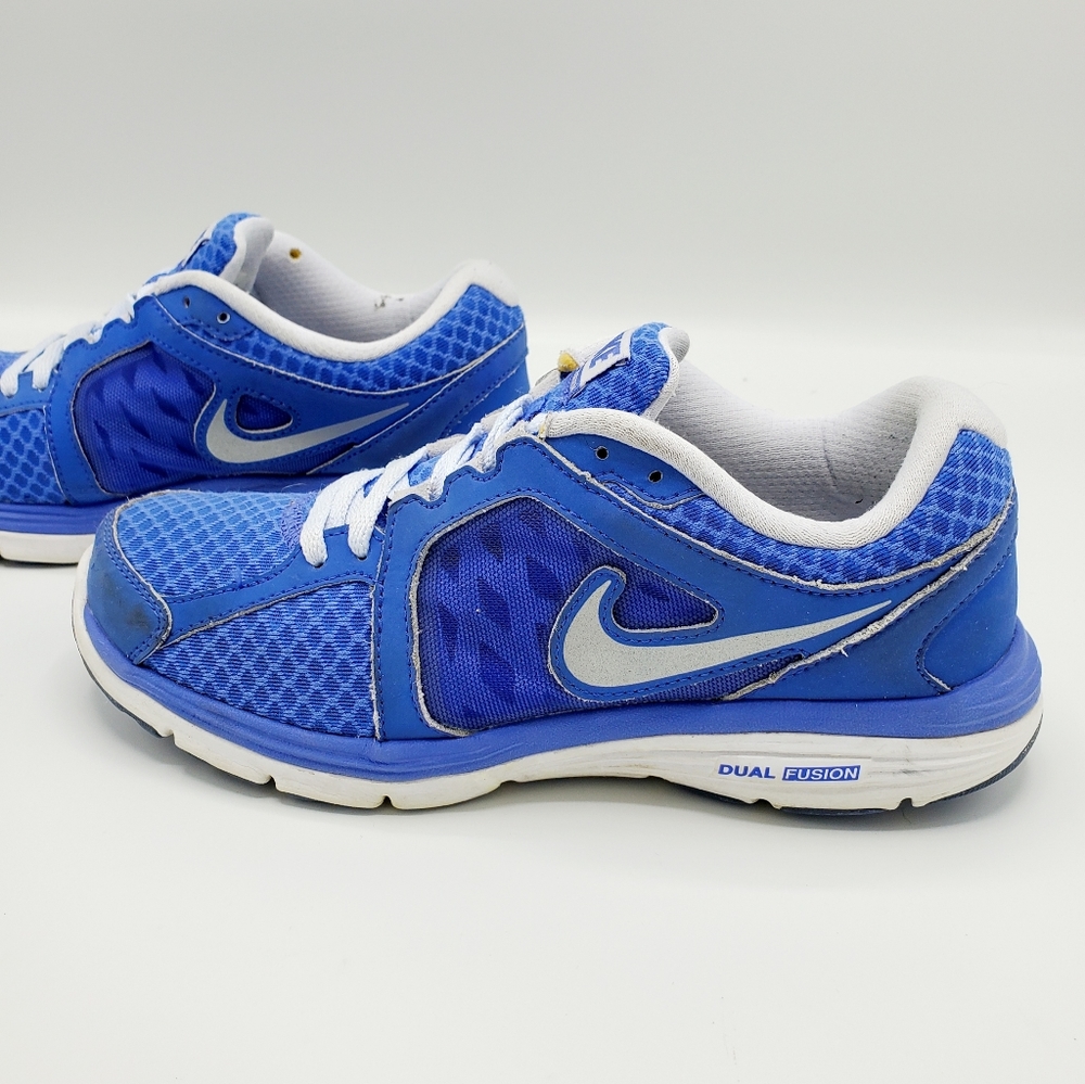 Nike Dual Fusion Deep Blue & White Running…